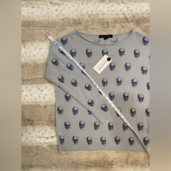 360 CASHMERE💕Gemma Skull Dropped Shoulder Cashmere Sweater Size S - Picture 13 of 13